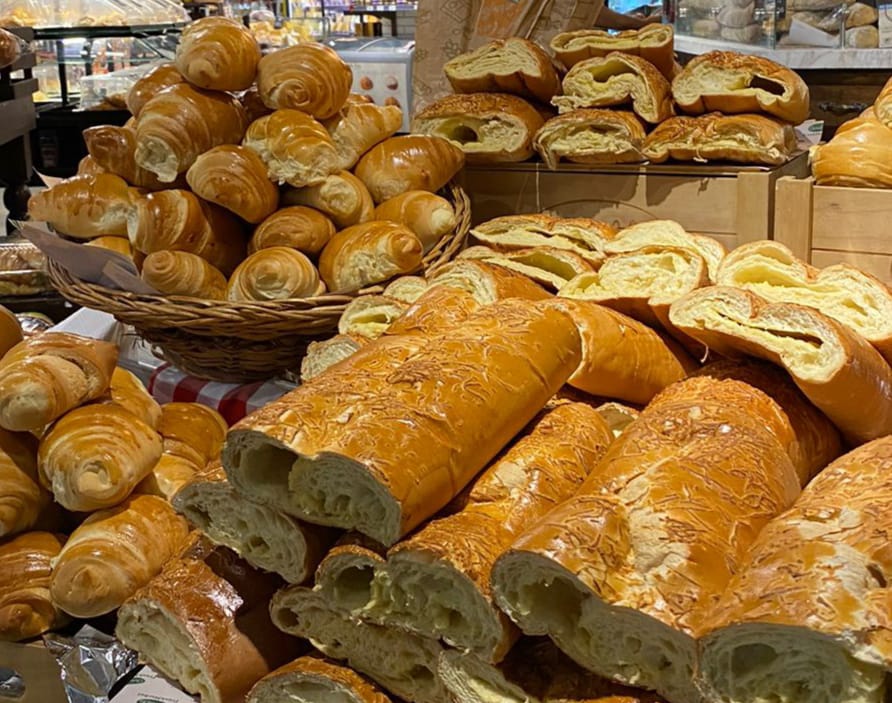 Productos de panadería ofertados en Barrio Los Robles- Soledad Atlántico. Fotografía: Iván Meneses
