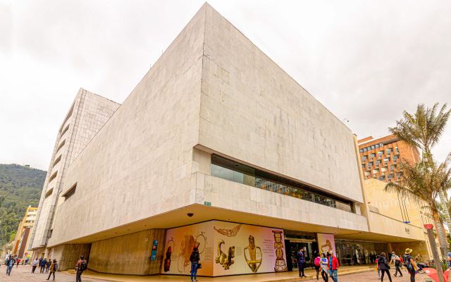 Fachada del Museo del oro de Bogotá. Banco de la República.