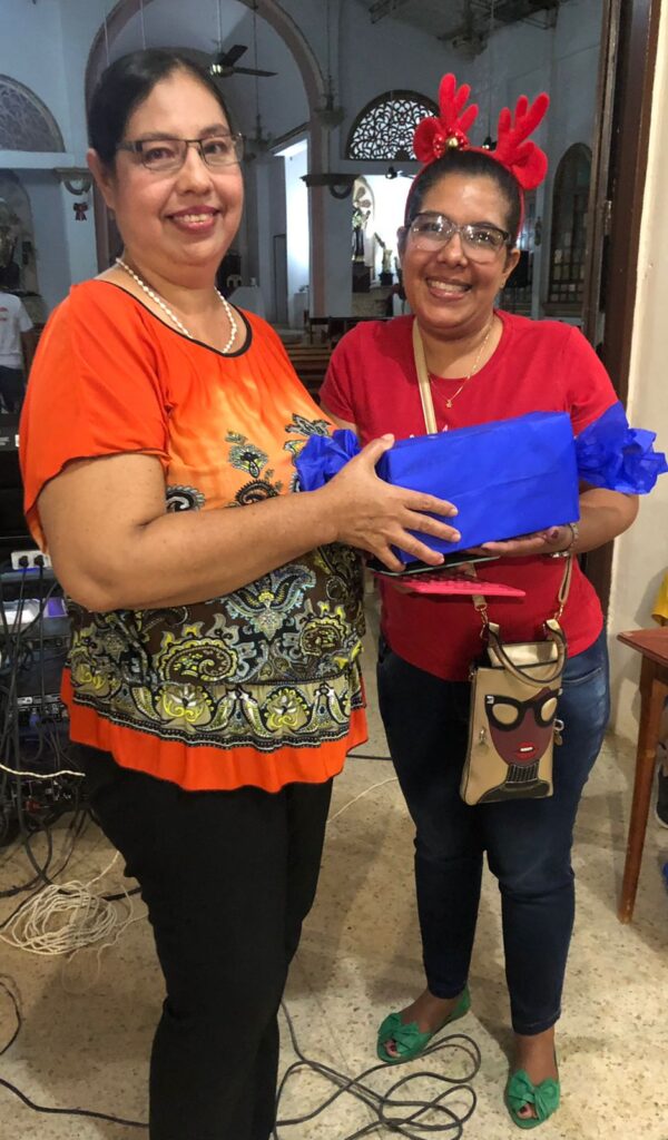 Ganadores del Bingo Pro- Embellecimiento del Templo Parroquial de Momil- Córdoba