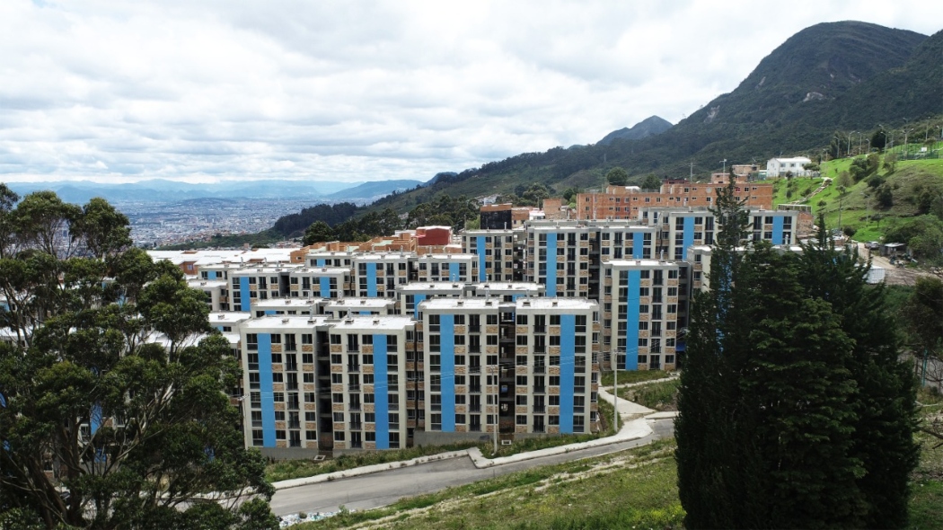Arboleda Santa Teresita, un proyecto de vivienda de 1 032 apartamentos. en la localidad de san cristobal