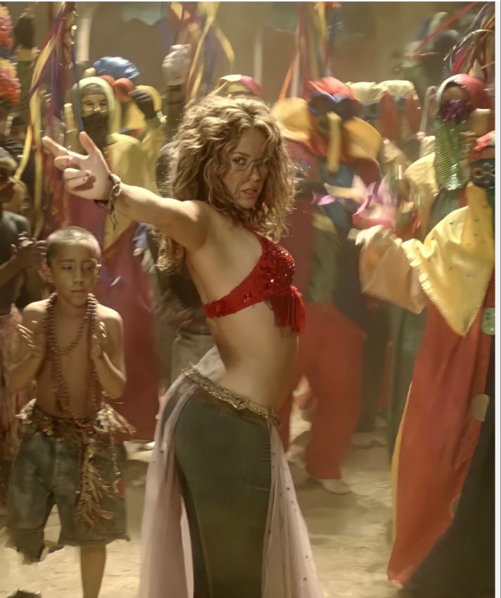 Imagen del video: Shakira - Hips Don't Lie ft. Wyclef Jean