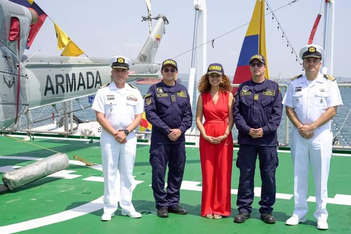 Protagonistas  desde la Escuela Naval y el estudio de oceanografía, de la expedición a la Antártida.