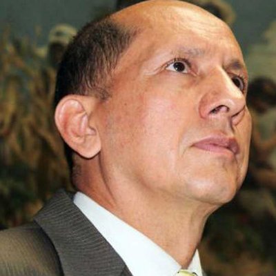 general (r) Luis Mendieta