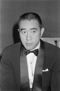 Kimitake Hiraoka, fue un novelista, ensayista, poeta, dramaturgo, guionista y crítico japonés