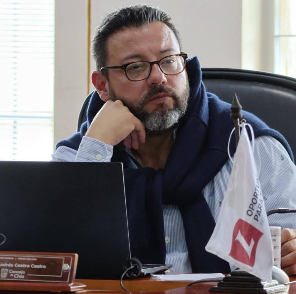 pablo andres castro- concejal Municipio de Chía- Cundinamarca-Colombia