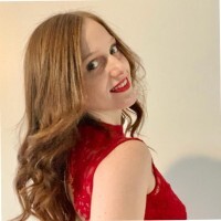 Licenciada en Gestión del Arte y la Cultura . de Argentina