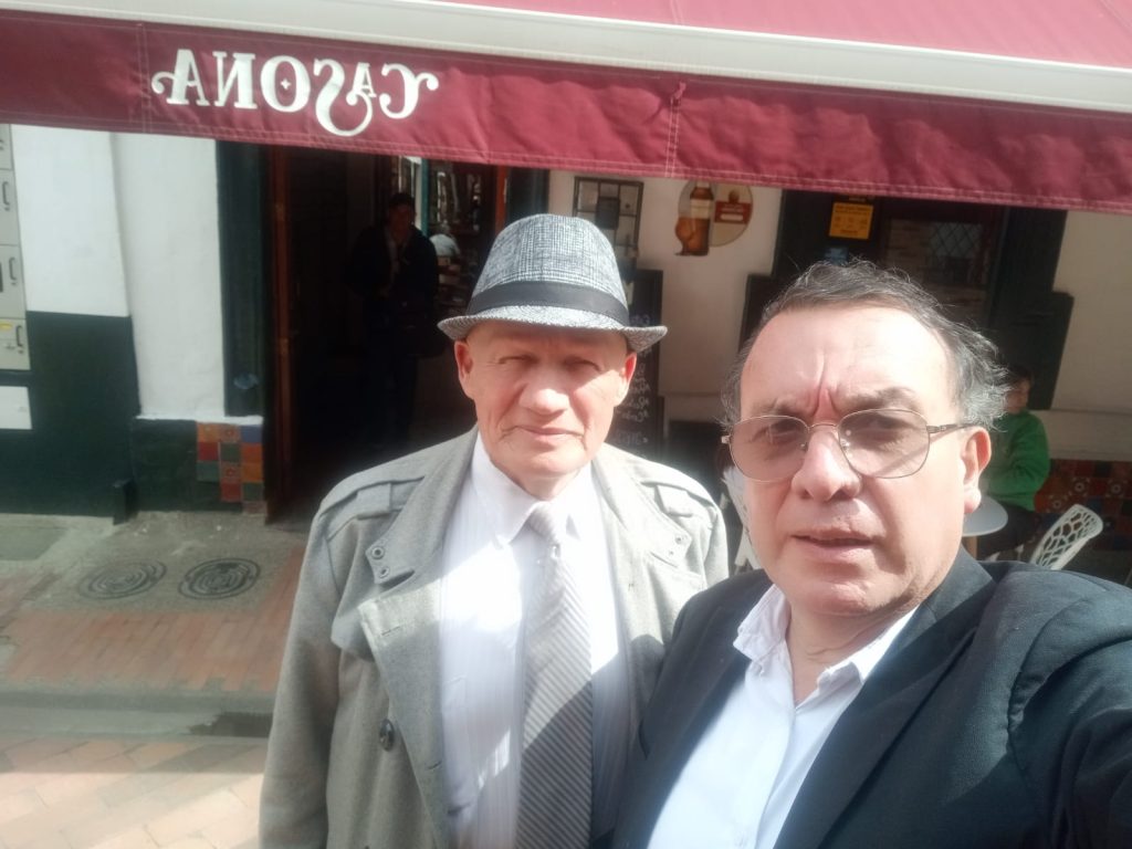 Álvaro Pardo Candidato presidencial para 2026 y el periodistra Carlos Villota Santacruz