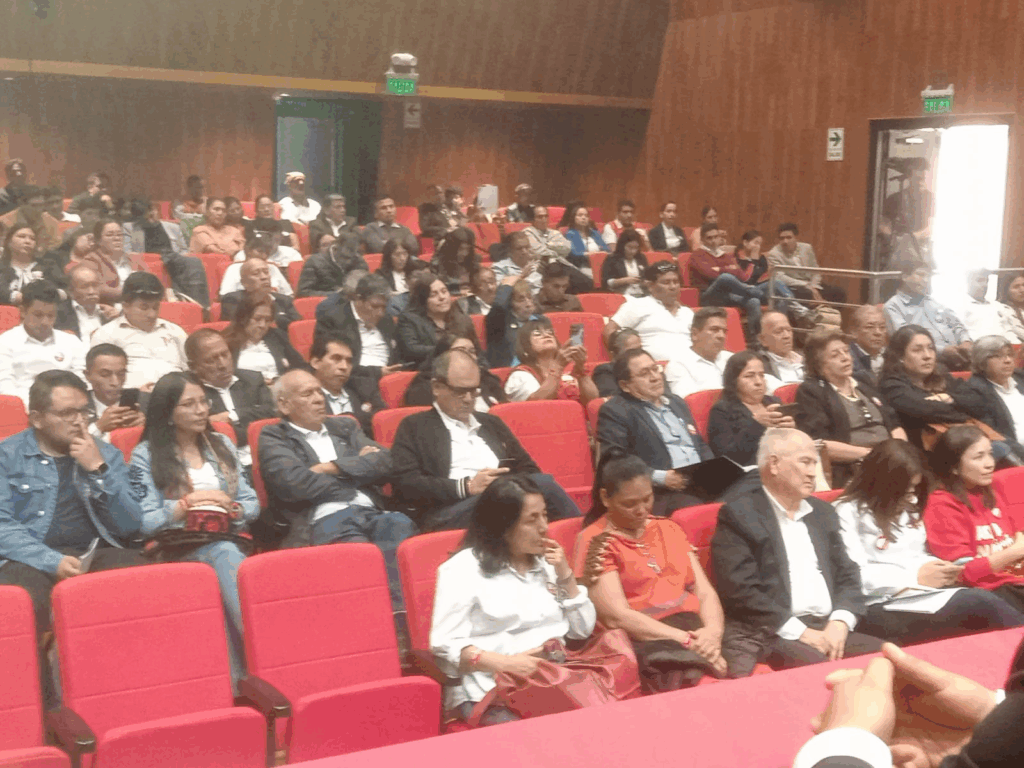 Conferencia de López Chau