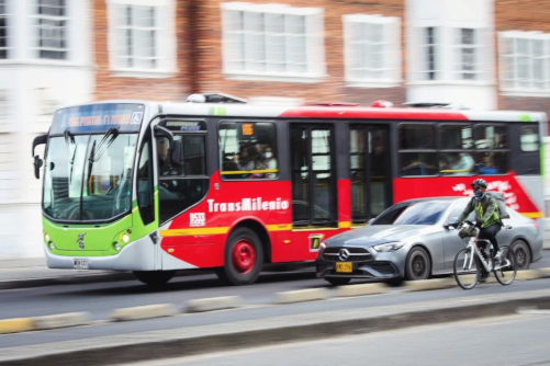 Bus del servicio de transmilenio- Bogotá