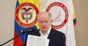 Luis Carlos Sarmiento Angulo. Empresario colombiano